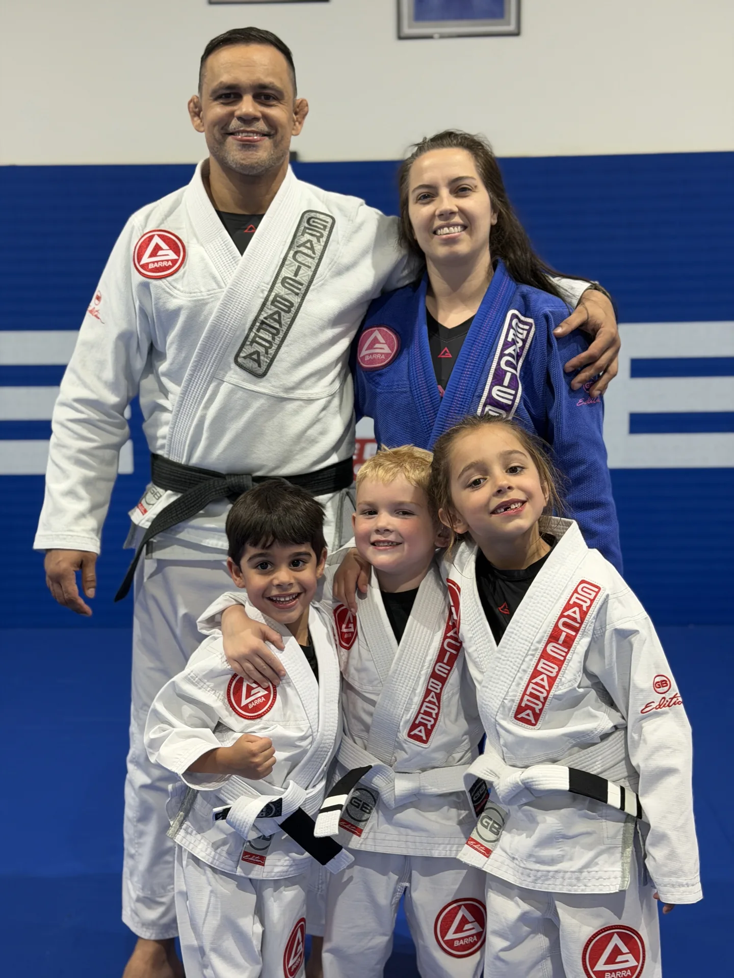 Gracie Barra Kenwood family on the mats
