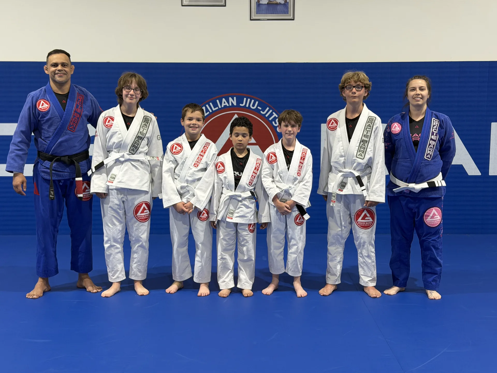 Gracie Barra Kenwood kids Jiu-Jitsu students and instructors
